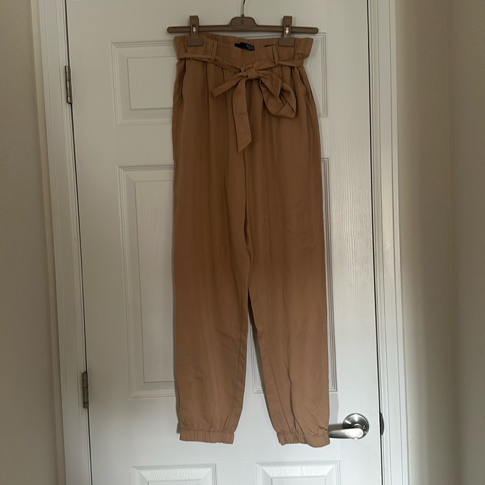 Max Jeans Tan Tie-Waist Joggers